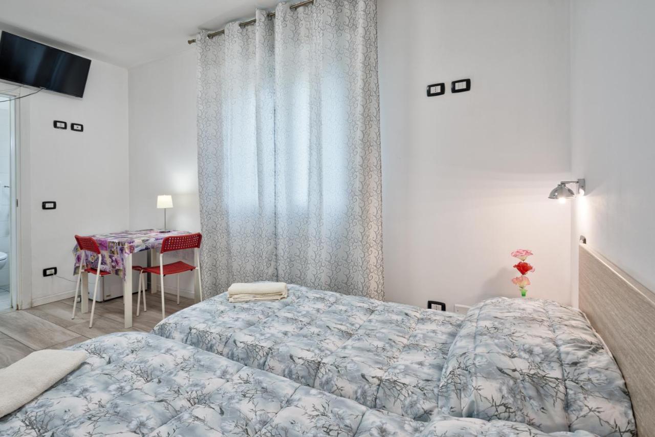 Venice Pink House Hotel Marghera Ngoại thất bức ảnh