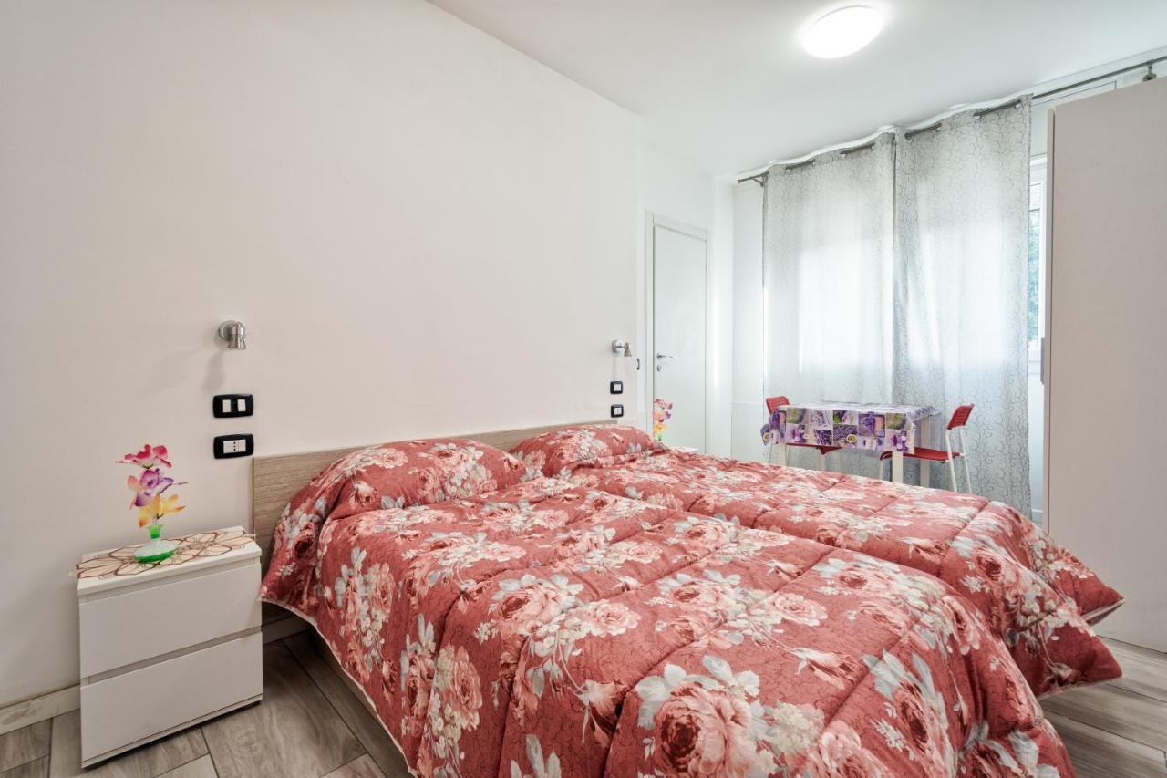 Venice Pink House Hotel Marghera Ngoại thất bức ảnh