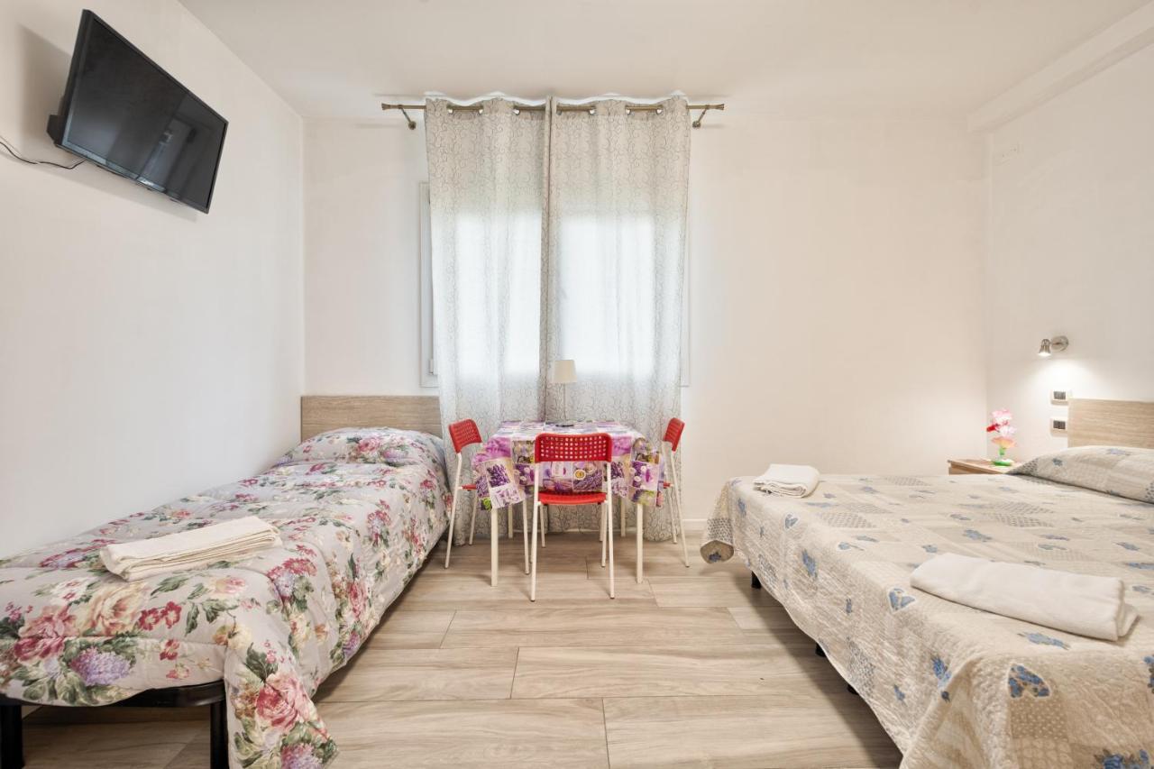 Venice Pink House Hotel Marghera Ngoại thất bức ảnh